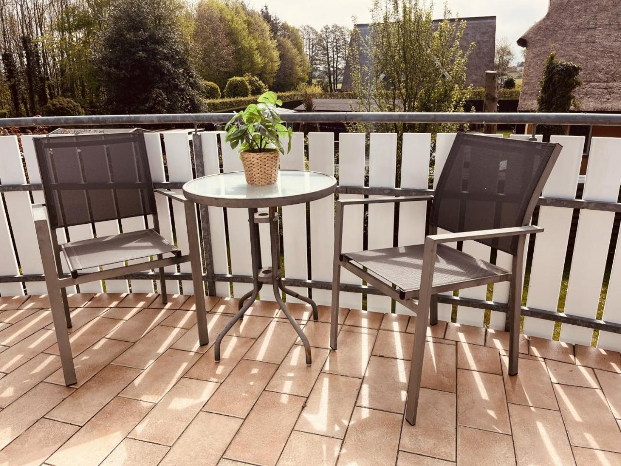 Ferienhaus Fiete In Wieck Esterno foto